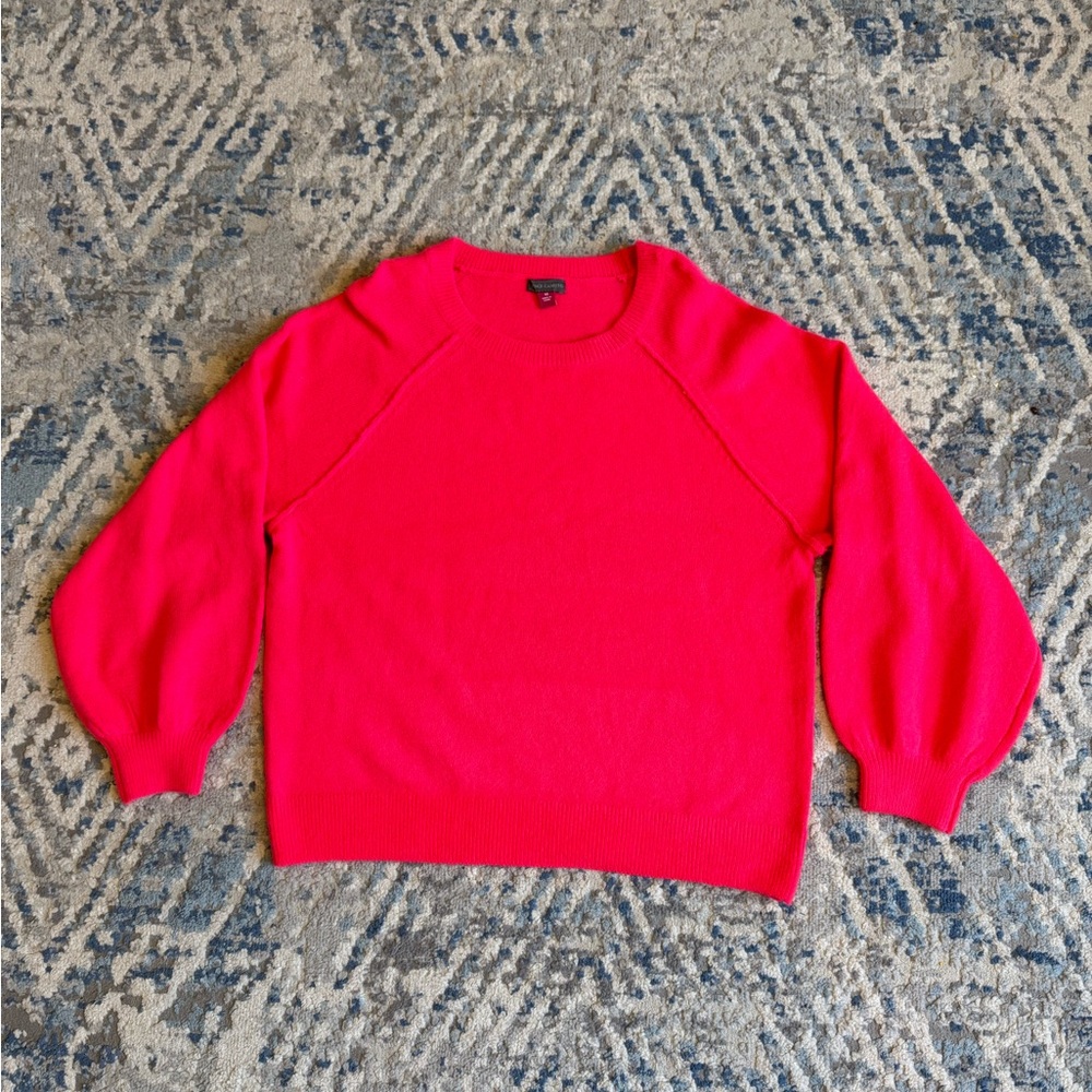 Vince Camuto Neon Pink Crew Neck Sweater size m
